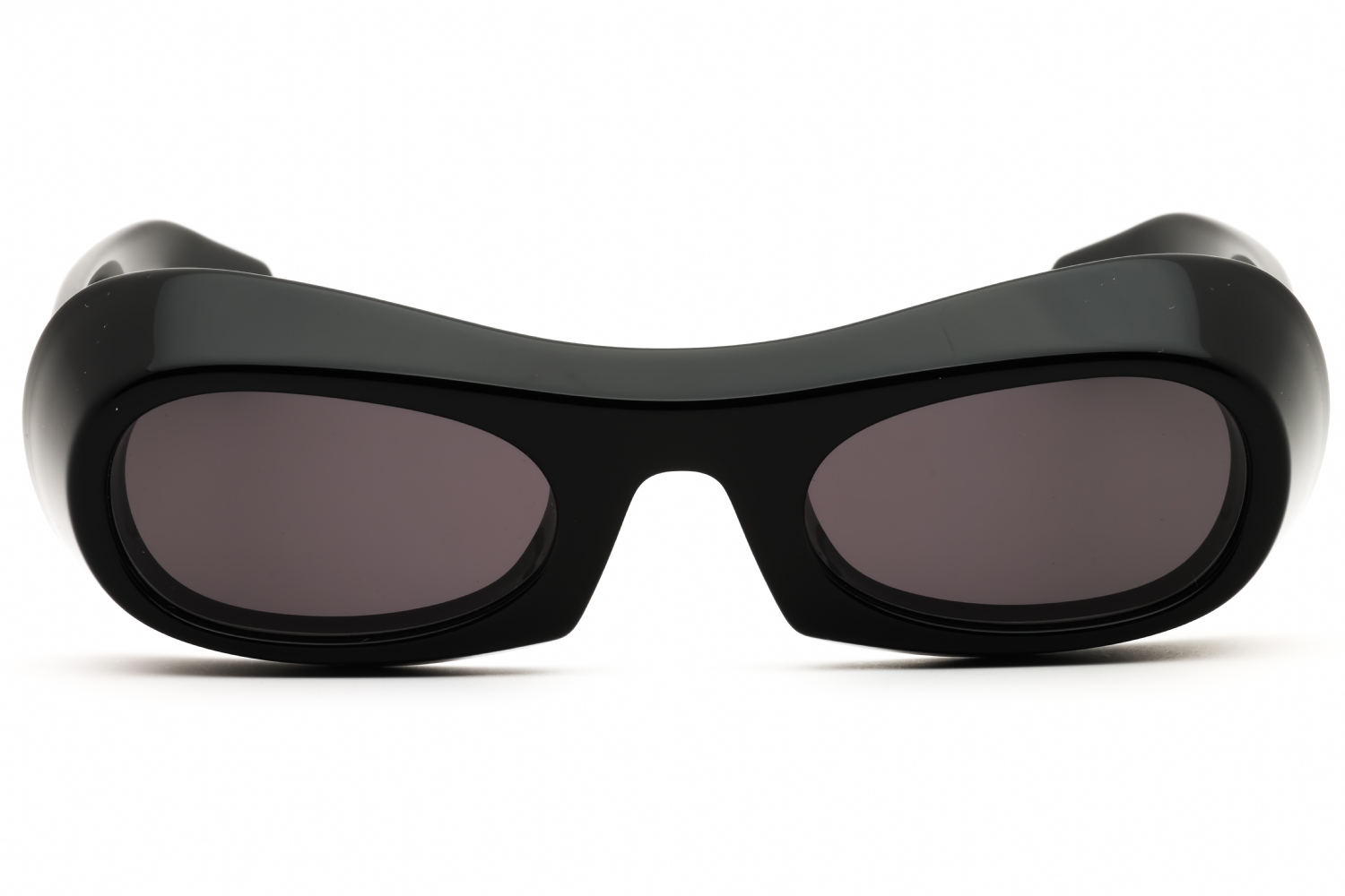 Salvatore Ferragamo SF2030S Sunglasses Black Acetate Oval Kits.com -- Salvatore Ferragamo SF2030S main image 3